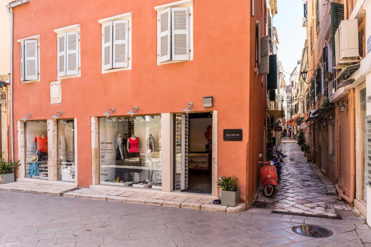 Queen Apartment, In The Heart Of Corfu Historical Old Town Center! Екстер'єр фото