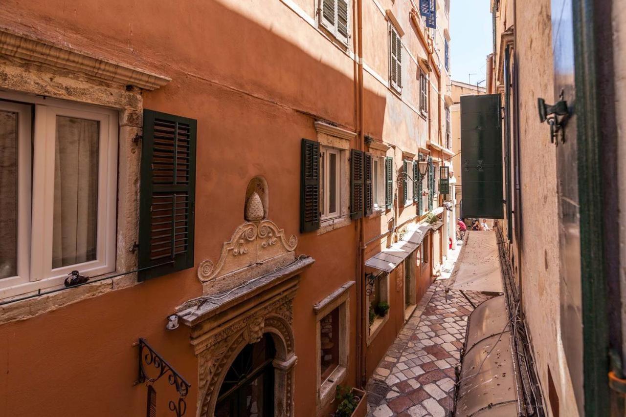 Queen Apartment, In The Heart Of Corfu Historical Old Town Center! Екстер'єр фото